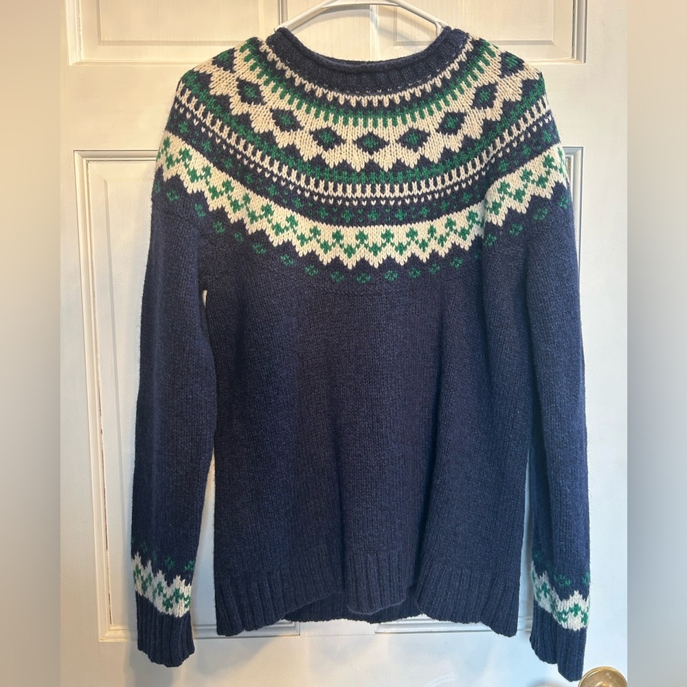 LL Bean Classic Heritage Fair Isle Navy Green 100% Lambs Wool Women’s Sweater M